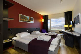 Copyright: : Haakon Brox Scandic Hell, Vaernes, Trondheim, standard room, twin beds